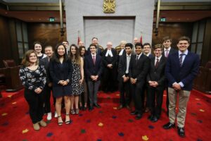 Students with Canadian Speaker of the Senate 